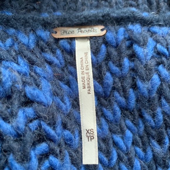 NWOT Free People Cozy Thick Cardigan Sweater XS - Picture 6 of 6